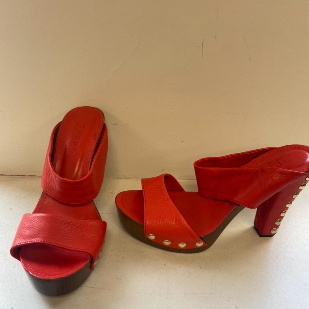 Vintage Red platform chunky heels with gold studs